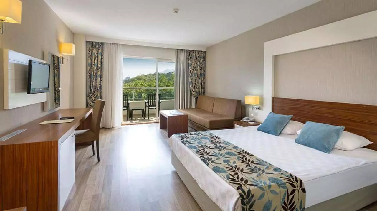 SHERWOOD_SHABAVIZ (2).jpg